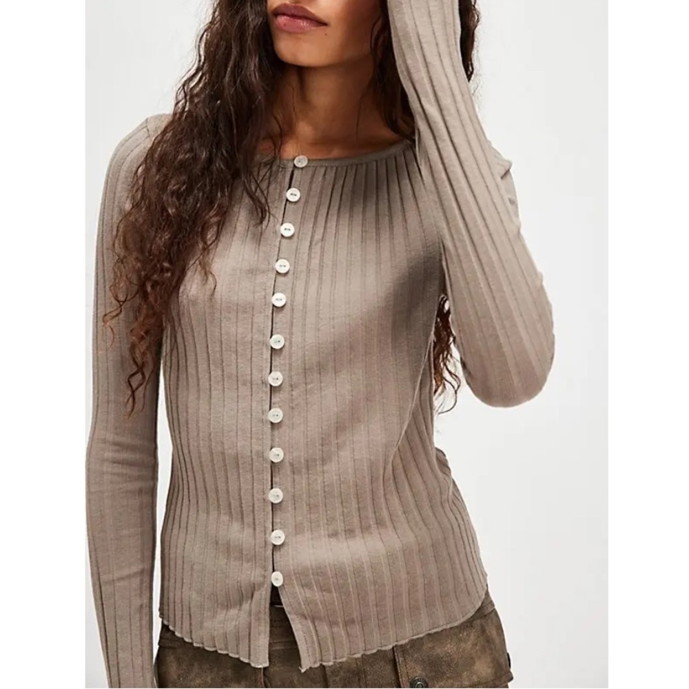 NWOT Tilly long-sleeve cardi by Free People in size XL